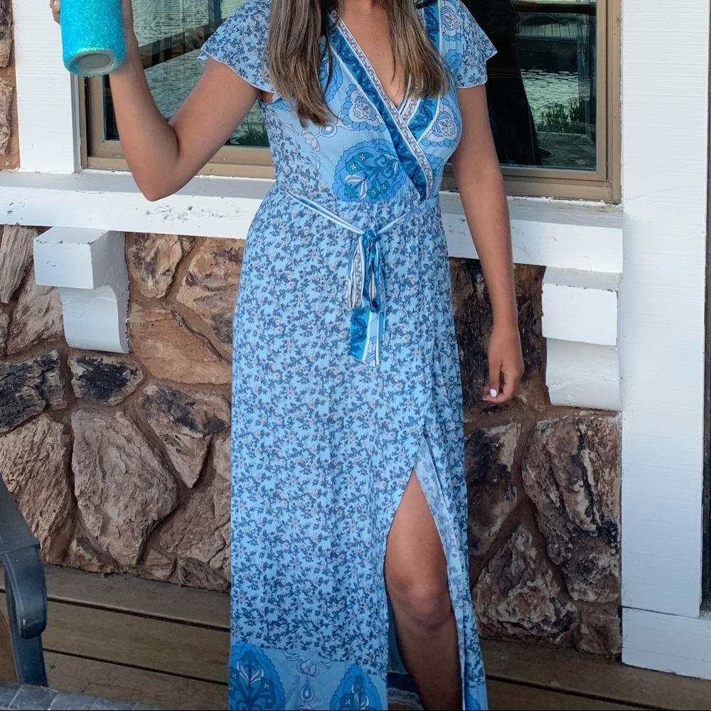 Blue V Neck Short Sleeve Slit Dress